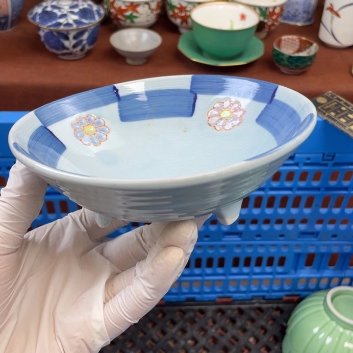 他家瓷器真美…开播了