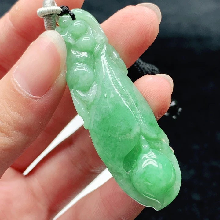 翡翠未镶嵌挂件天然翡翠七天鉴赏