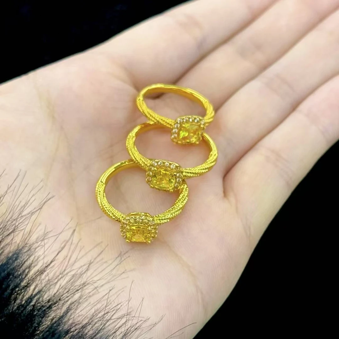 【CZ】足金精致百搭爆闪方糖戒指（发一）z24