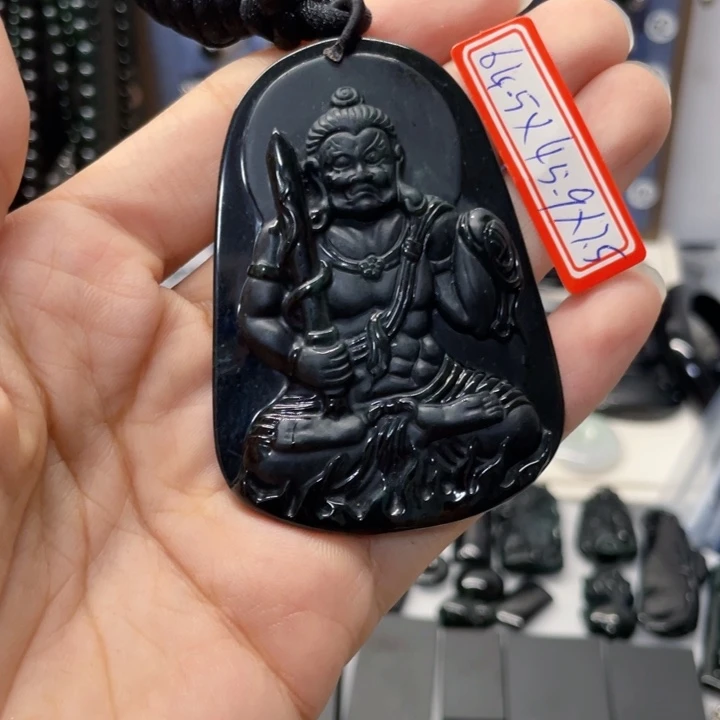 乘***雷翡翠未镶嵌颈饰缅甸墨翠不动明王