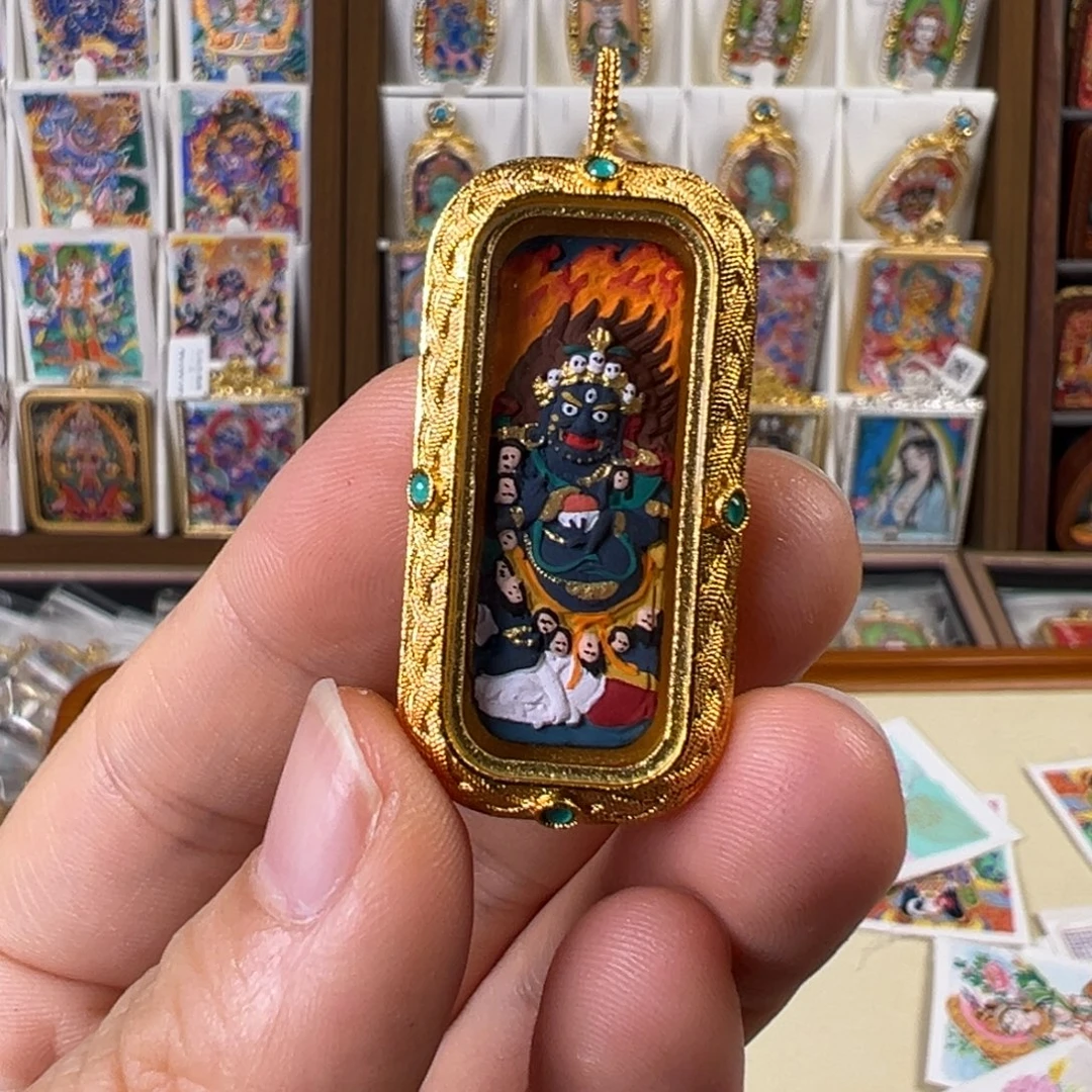 陆***果吊坠装裱画大黑天金条黑色绳子