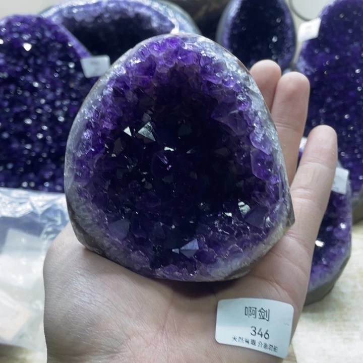 未镶嵌大型摆件（非配饰）紫晶