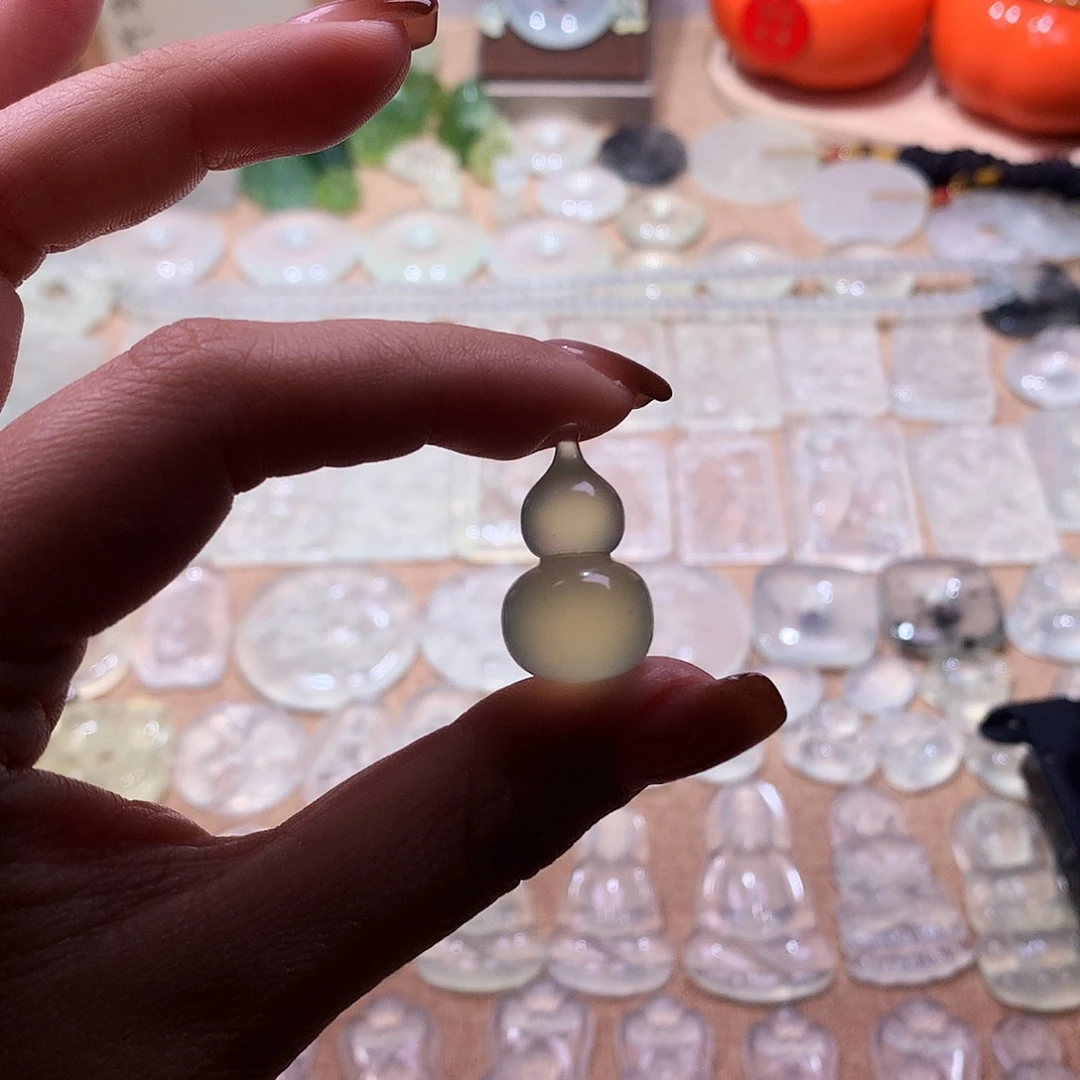 7***4蛇纹石玉未镶嵌颈饰