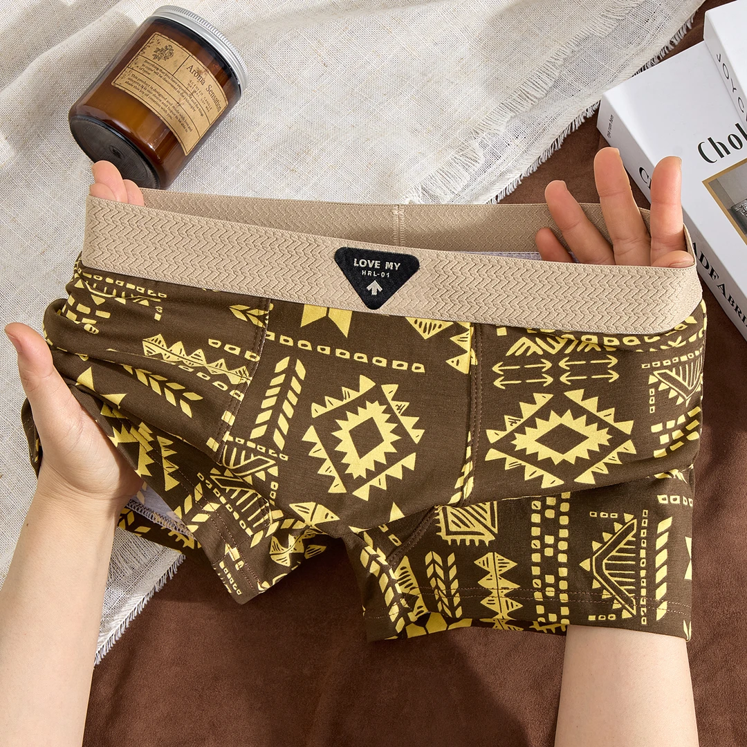 新款男士四角复古内裤潮流个性时尚简约平角短裤透气亲肤平角裤