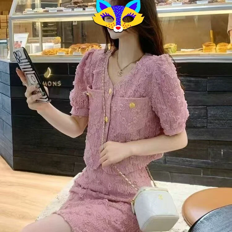 新款小香3D立体花气质名媛两件套