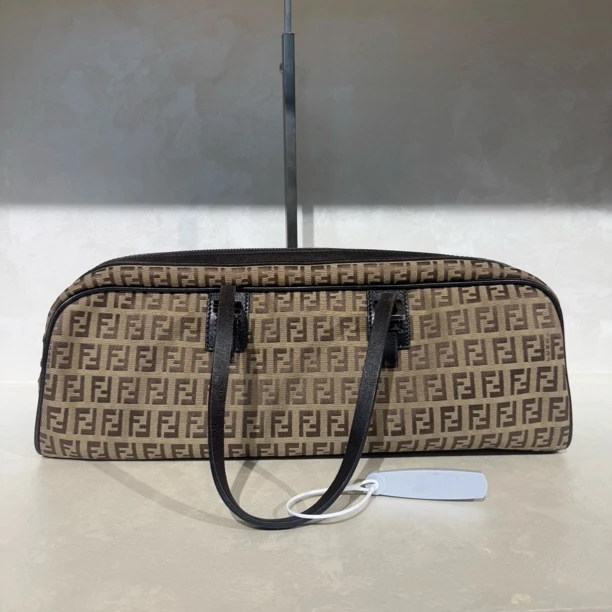 95新 FENDI/芬迪 中古长面包手提包经典时尚优雅