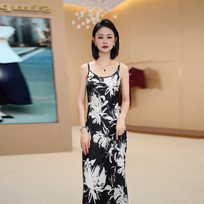 夏季百搭新款吊带裙子轻薄透气时尚气质高定水墨画设计感长裙女