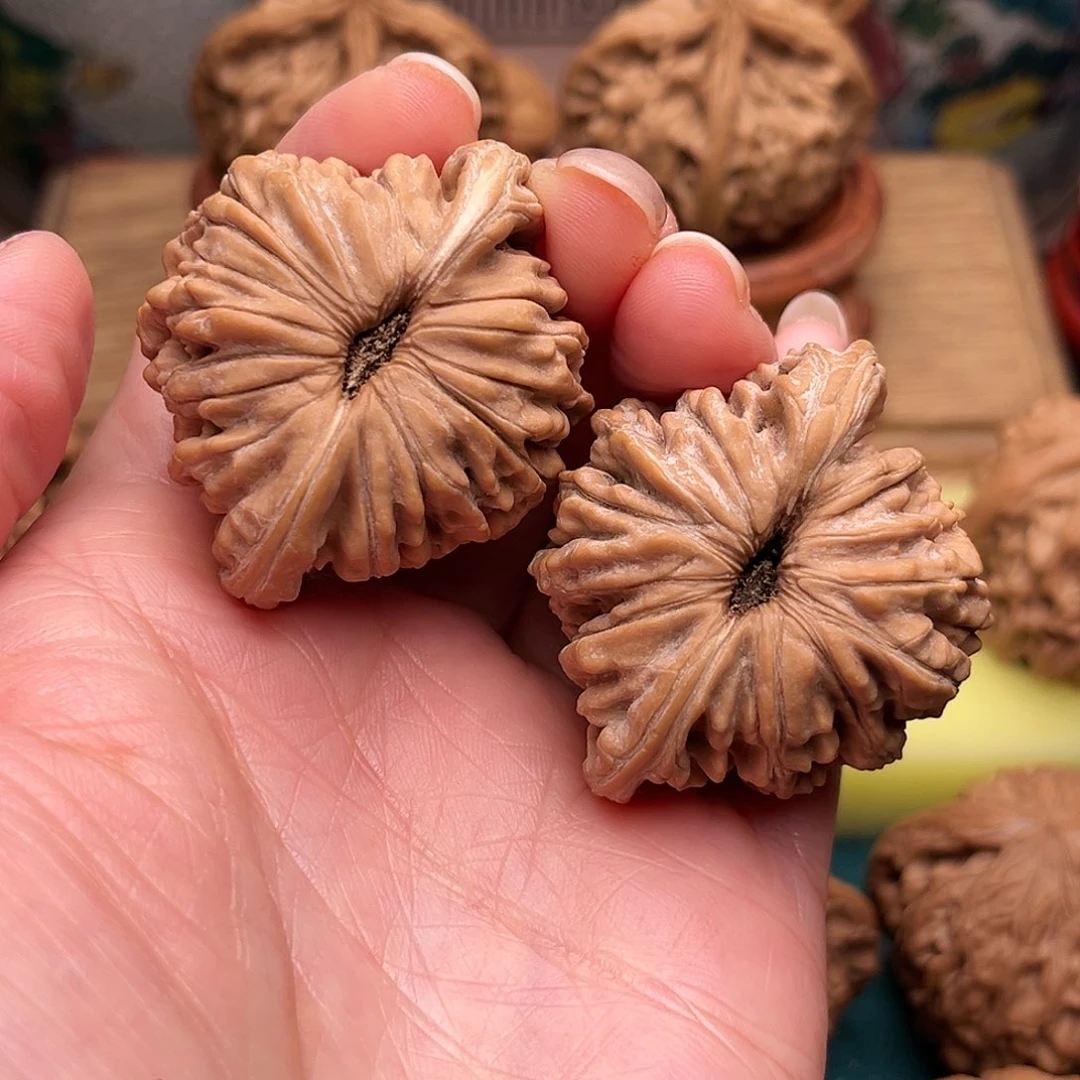 文玩核桃把件四座楼