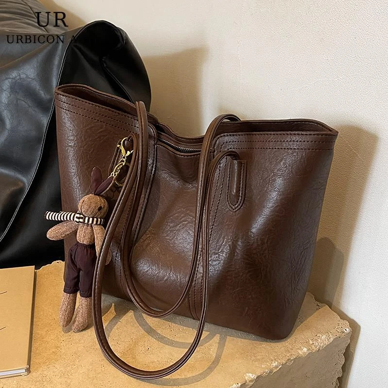 高级轻奢大容量包包女2025新款百搭质感单肩包小众设计通勤托特包