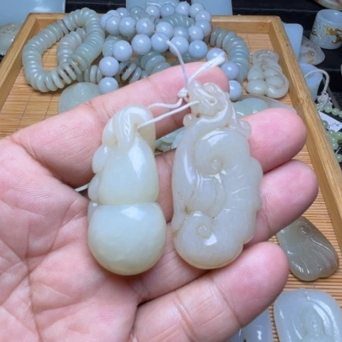 吊坠(不含链)未镶嵌和田玉昵*