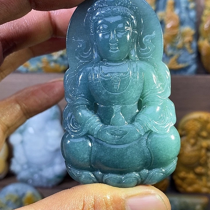 定制翡翠未镶嵌观音