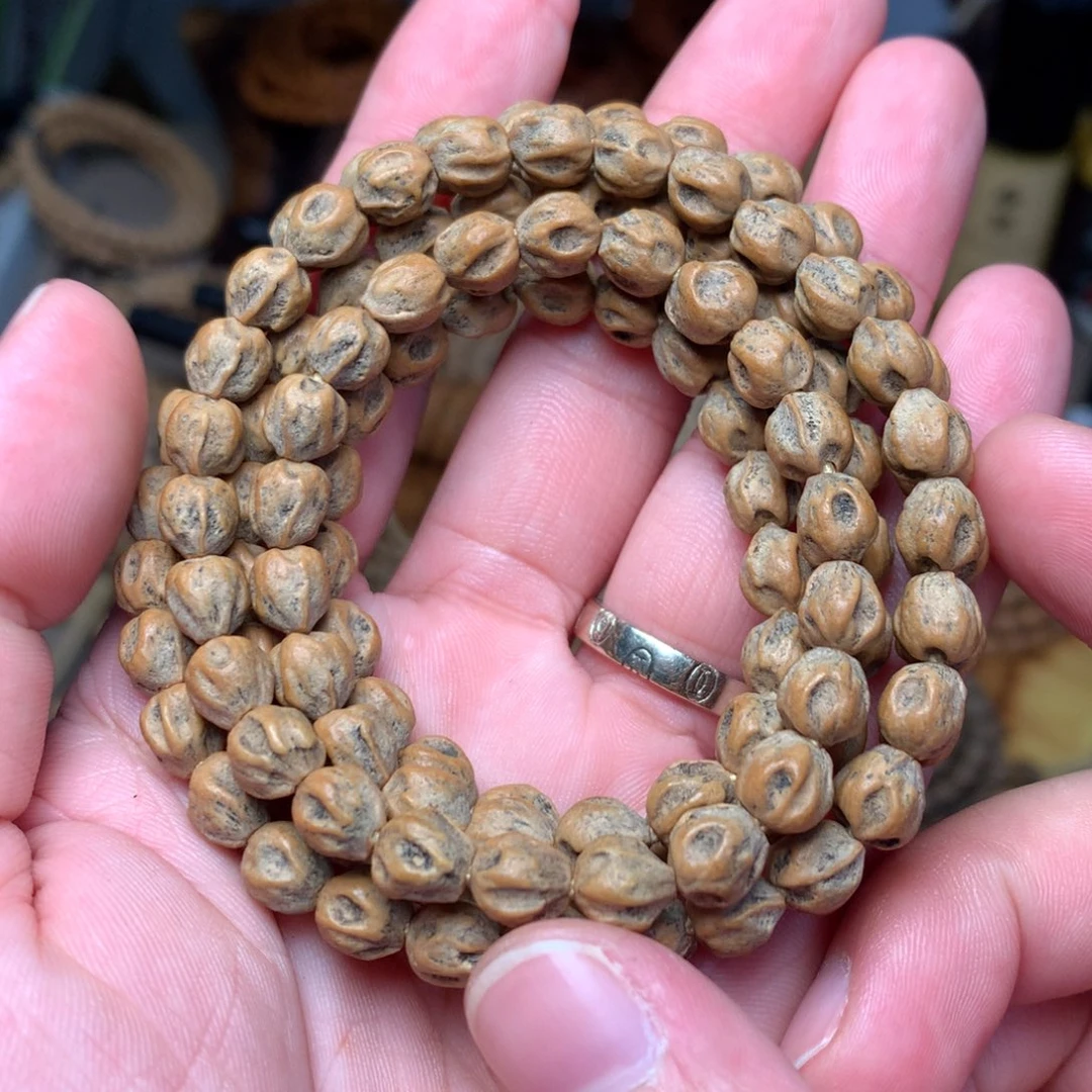 T***T吊坠柏香籽/百香籽