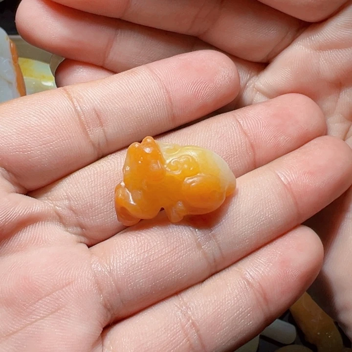 颈饰未镶嵌和田玉大*堂