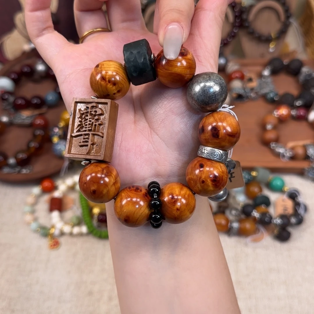 哈***麒木质非金属手串手串手串手串