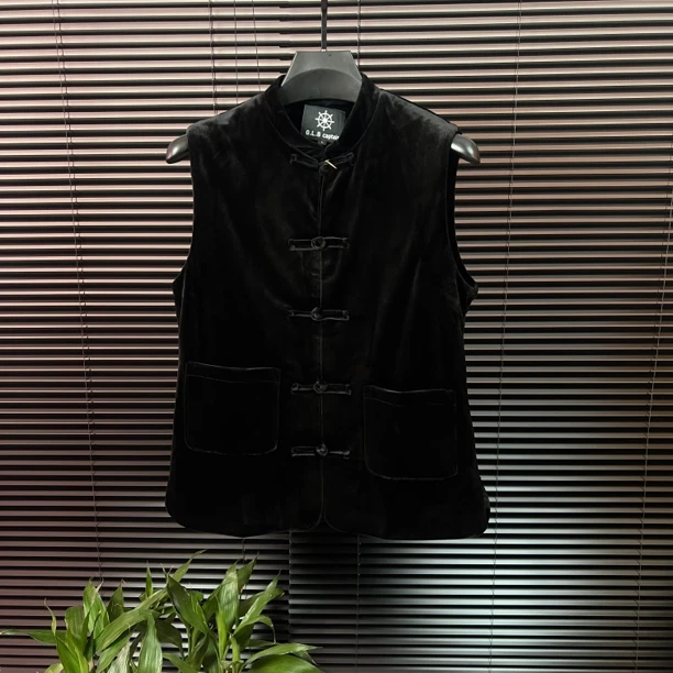 秋季款高端金丝绒盘扣保暖马甲男款砍肩舒适高级感帅气范无袖上衣