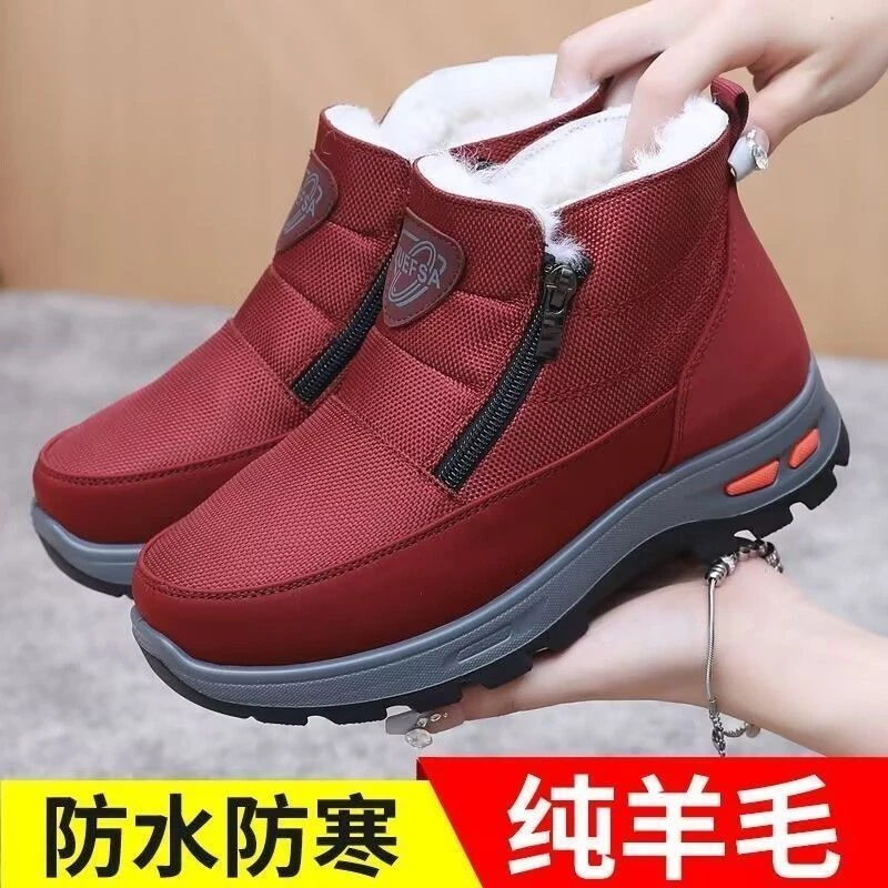 冬季加厚保暖防水棉靴老北京布鞋高帮妈妈棉鞋防滑防水东北雪地靴