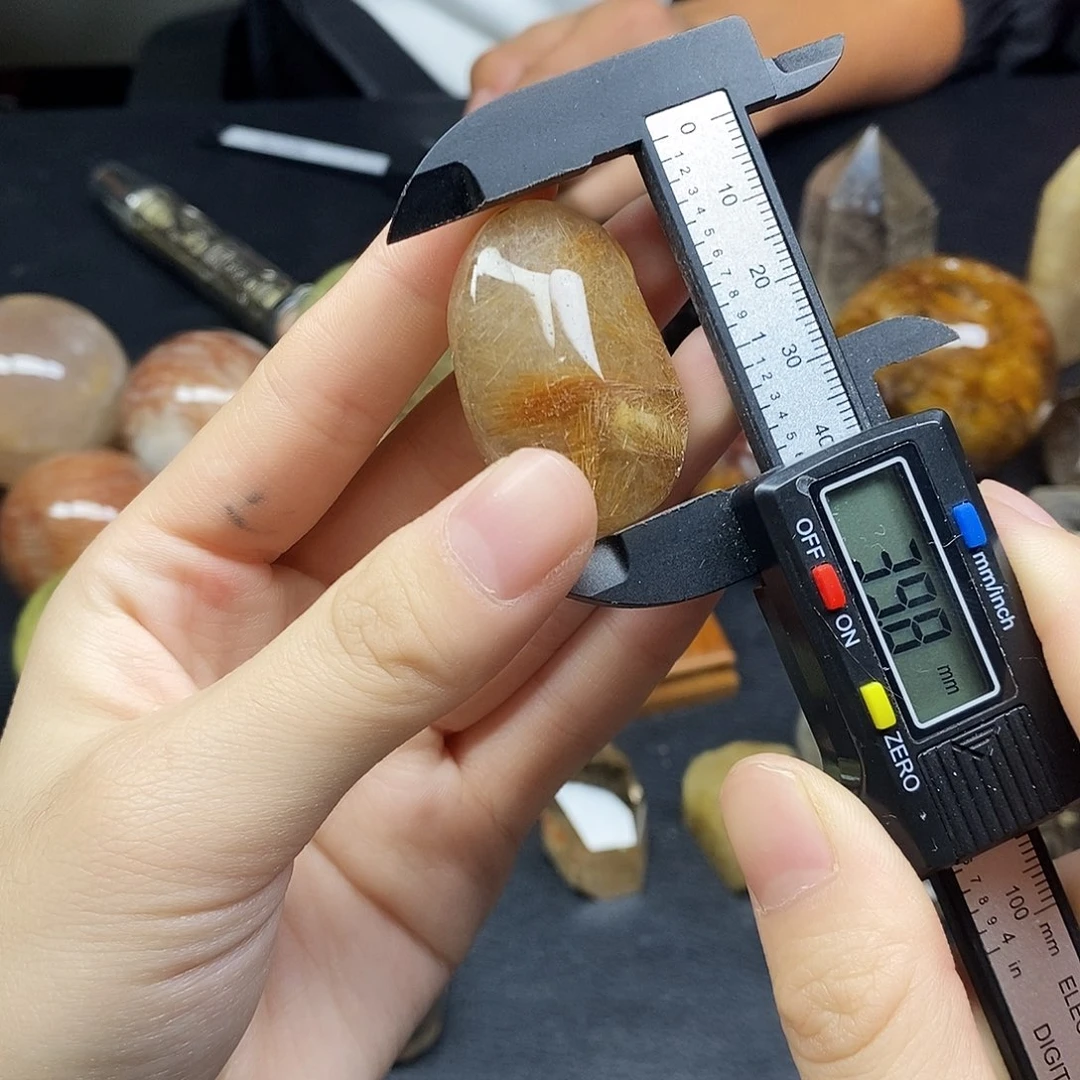 未镶嵌水晶珠宝半成品64水晶石