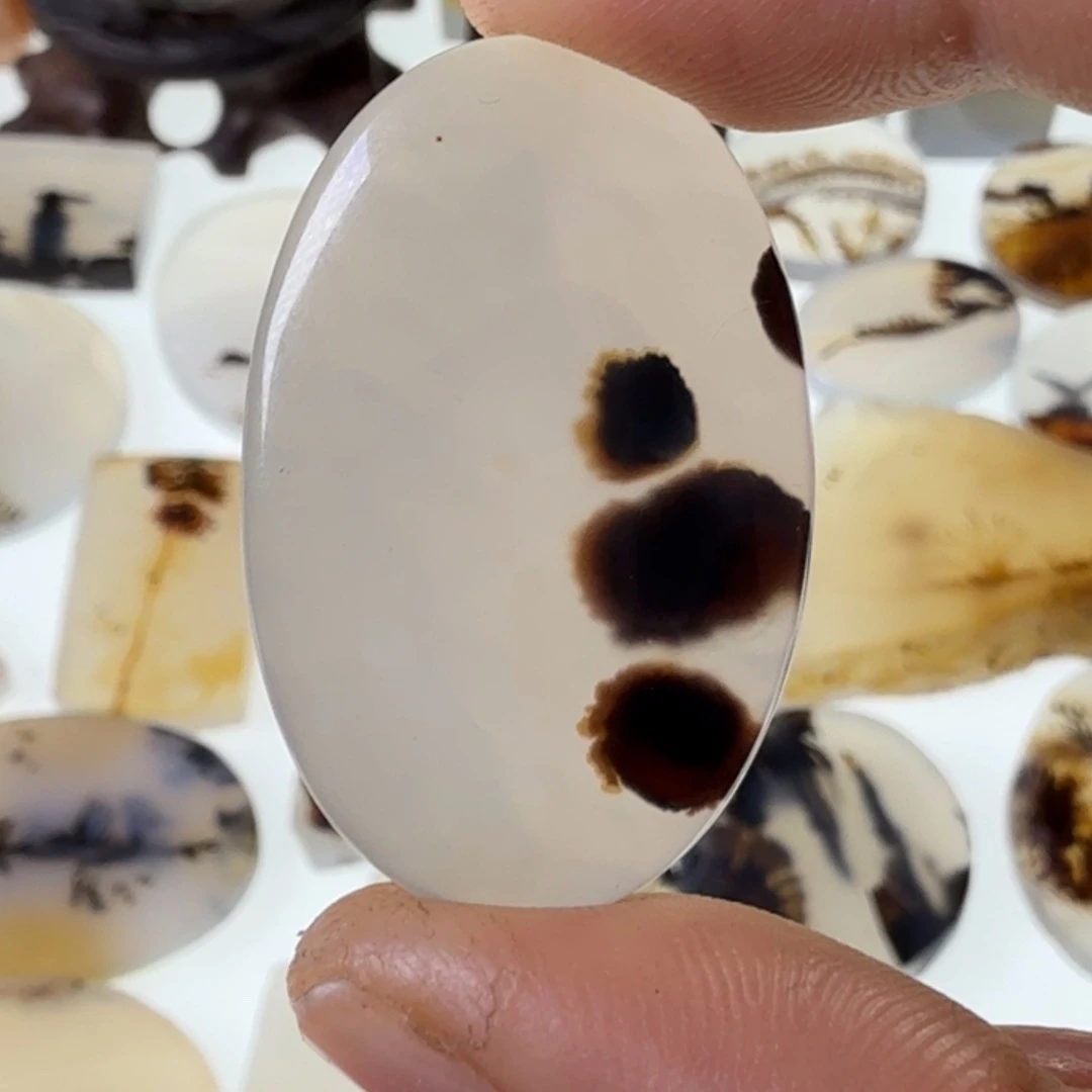 玛瑙/玉髓未镶嵌珠宝半成品