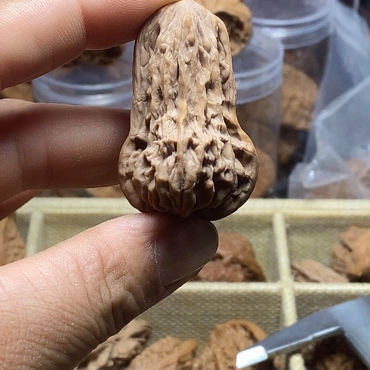 吊坠桃核麦穗小宝塔