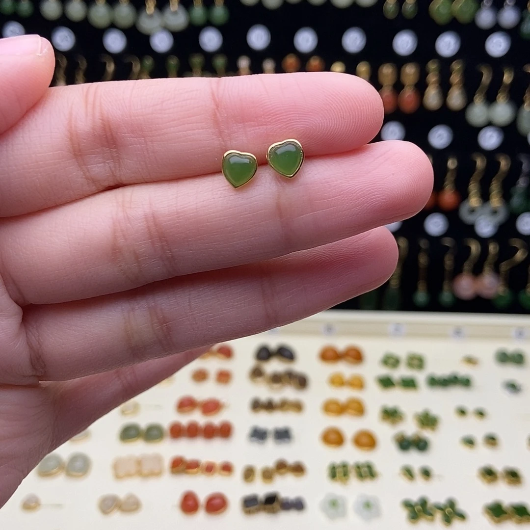 和田玉银S925镶嵌耳饰