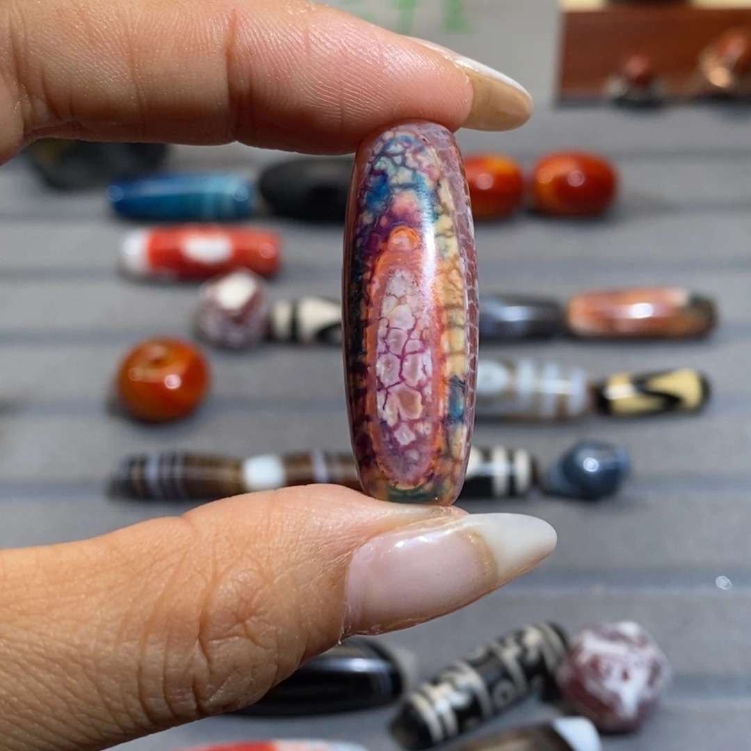 玛瑙/玉髓颈饰未镶嵌唐****育