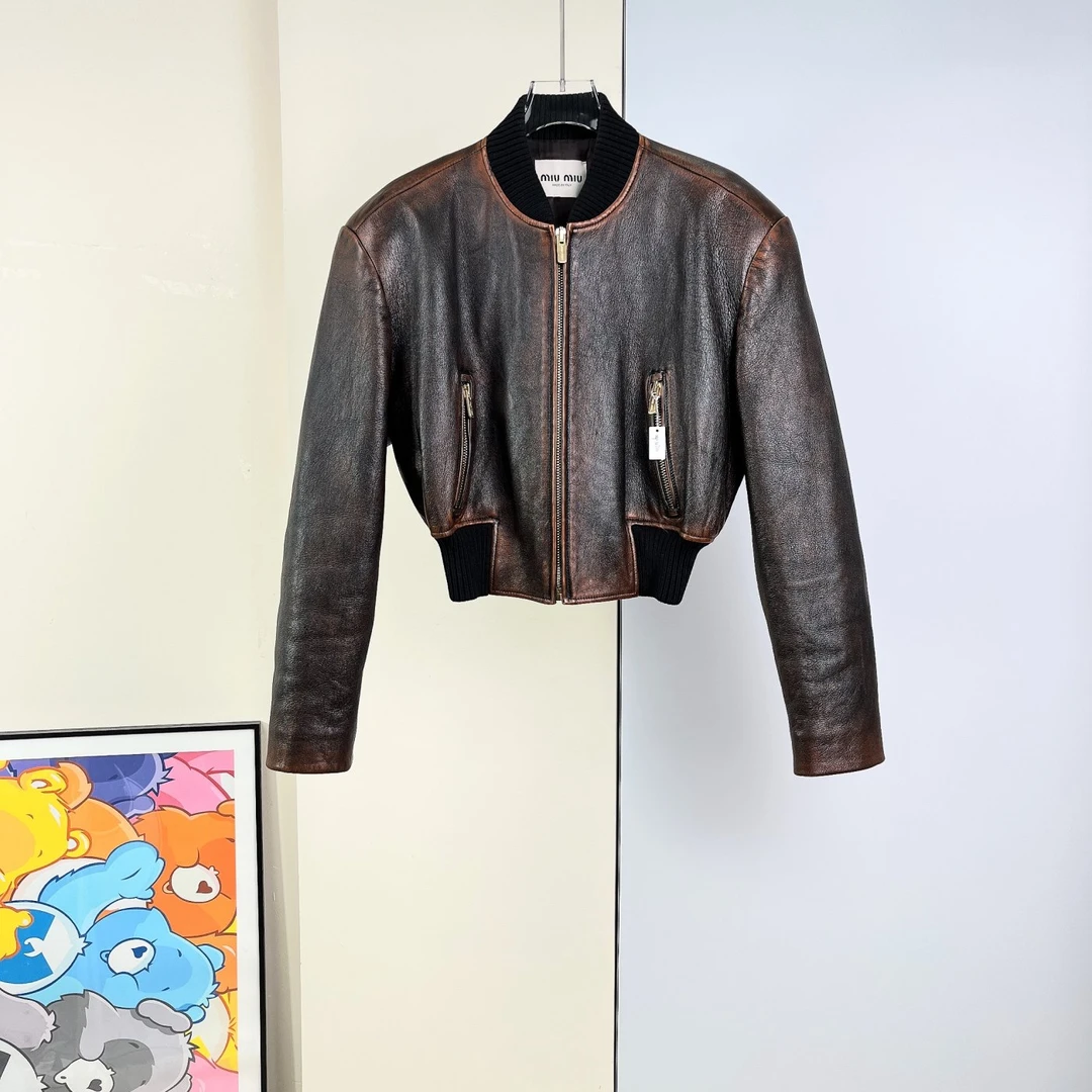 99新 MIU MIU/缪缪 皮衣38/码/Xsp34780