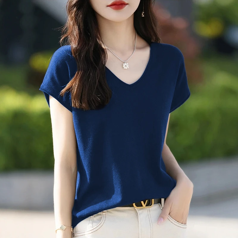 设计感v领短袖t恤女夏季新款薄款欧货高端宽松蓝色半袖针织衫上衣
