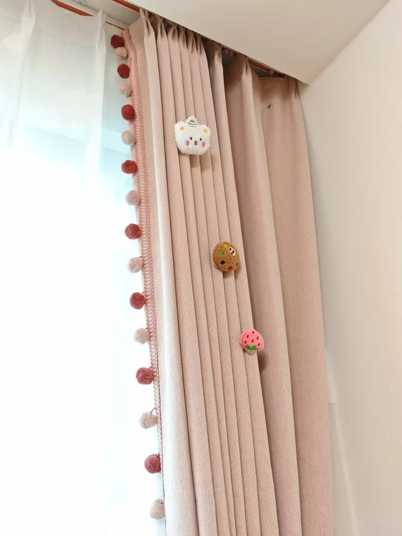 各种厂家批发布帘