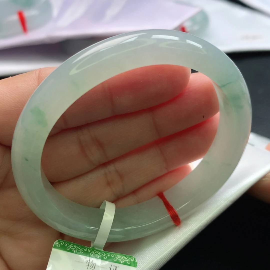 翡翠手镯未镶嵌贵妃54