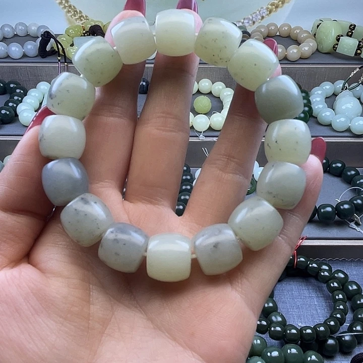 和田玉未镶嵌手链