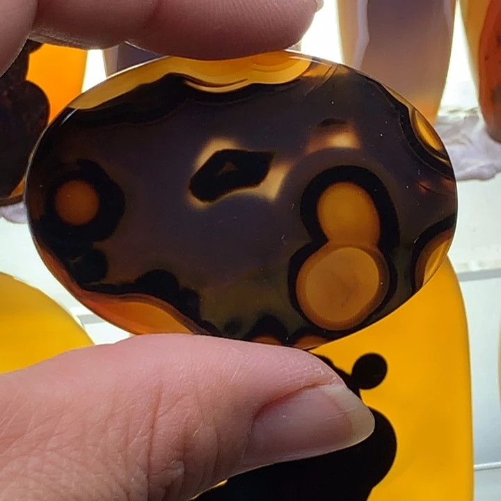 玛瑙/玉髓颈饰未镶嵌40有瑕