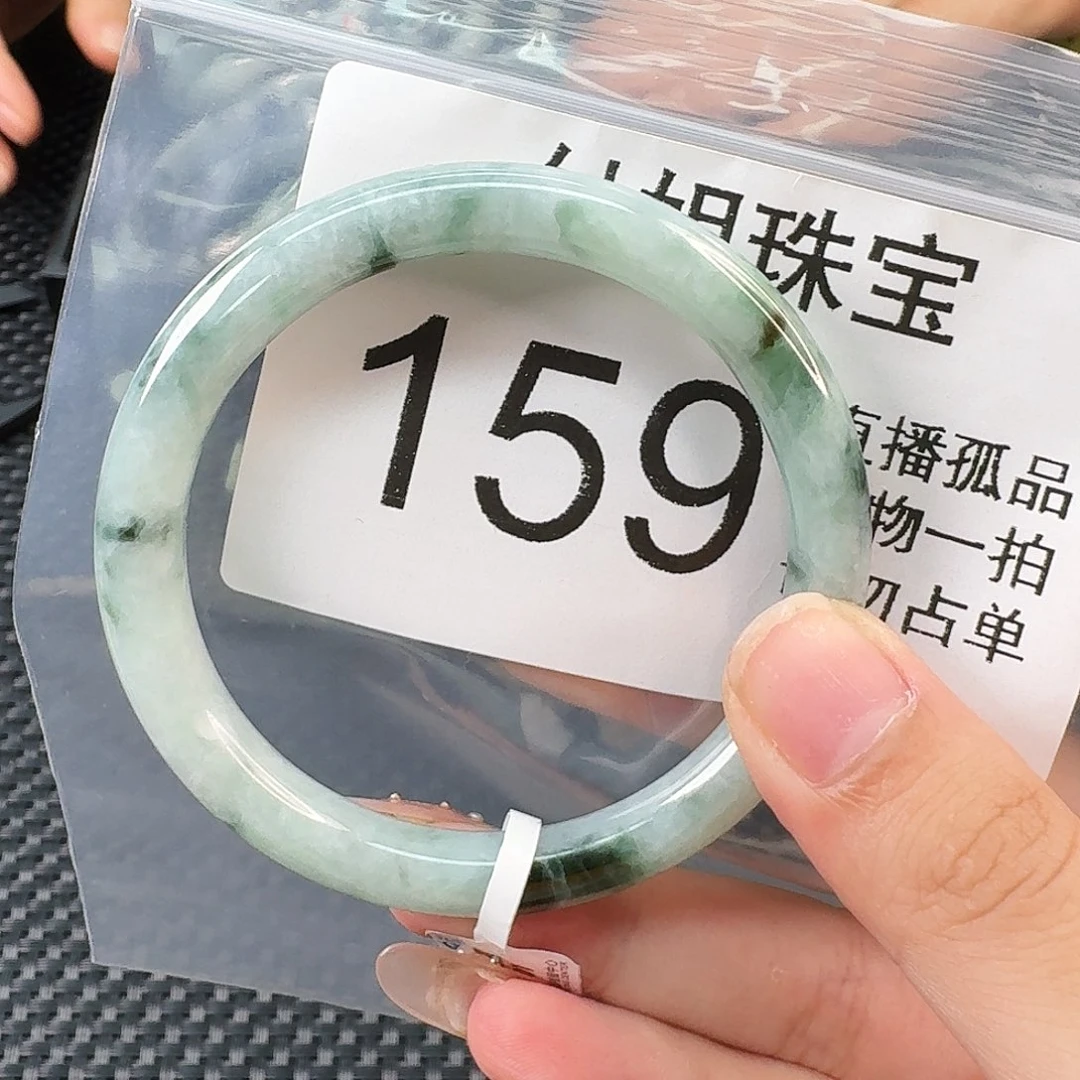 和田玉未镶嵌颈饰手镯55 159