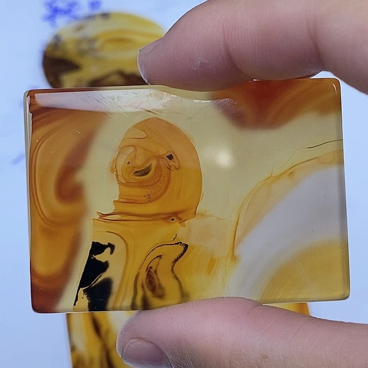 玛瑙/玉髓未镶嵌珠宝半成品