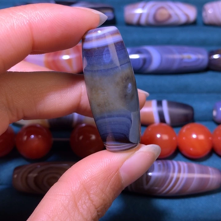 未镶嵌玛瑙/玉髓珠宝奇石