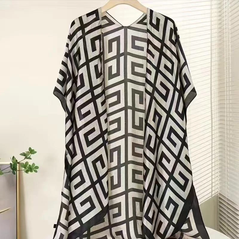 防晒披肩女士春夏季新款丽锦缎面外搭披肩气质高级感韩版外穿配裙