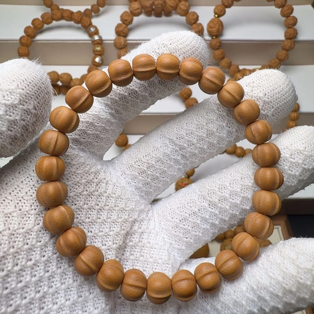 文玩核桃吊坠鲨鱼鳍 全品 哑光