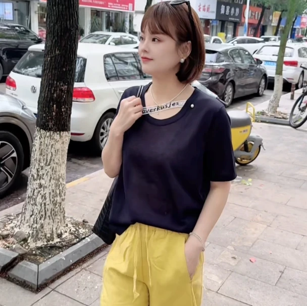 夏季简约珠珠蕾丝斜杠字母针织上衣