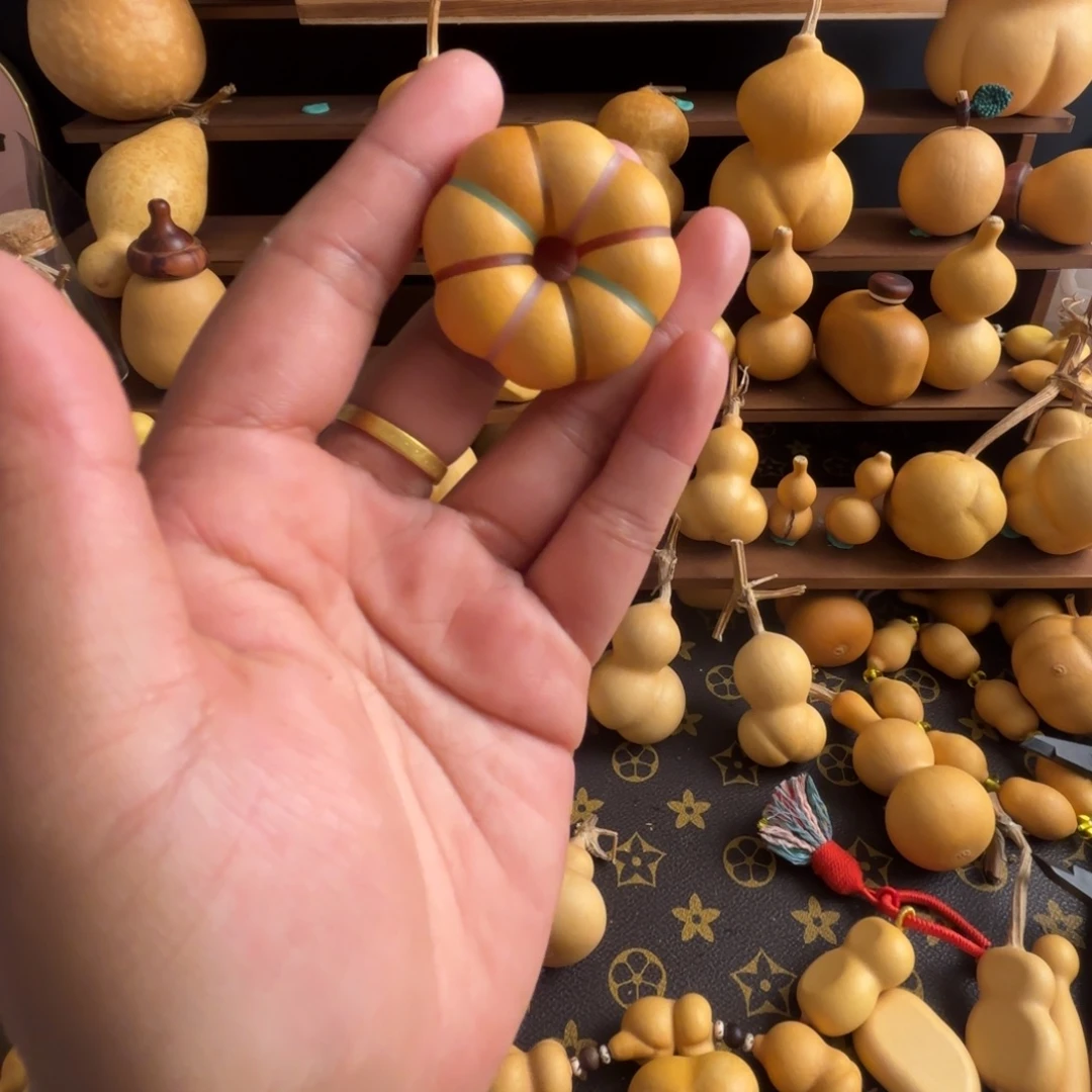 S***莣哈哈这才发现自己真的不喜欢这种东西笑哈哈