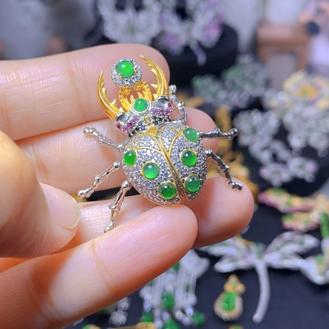 翡翠银S925镶嵌耳饰天然翡翠