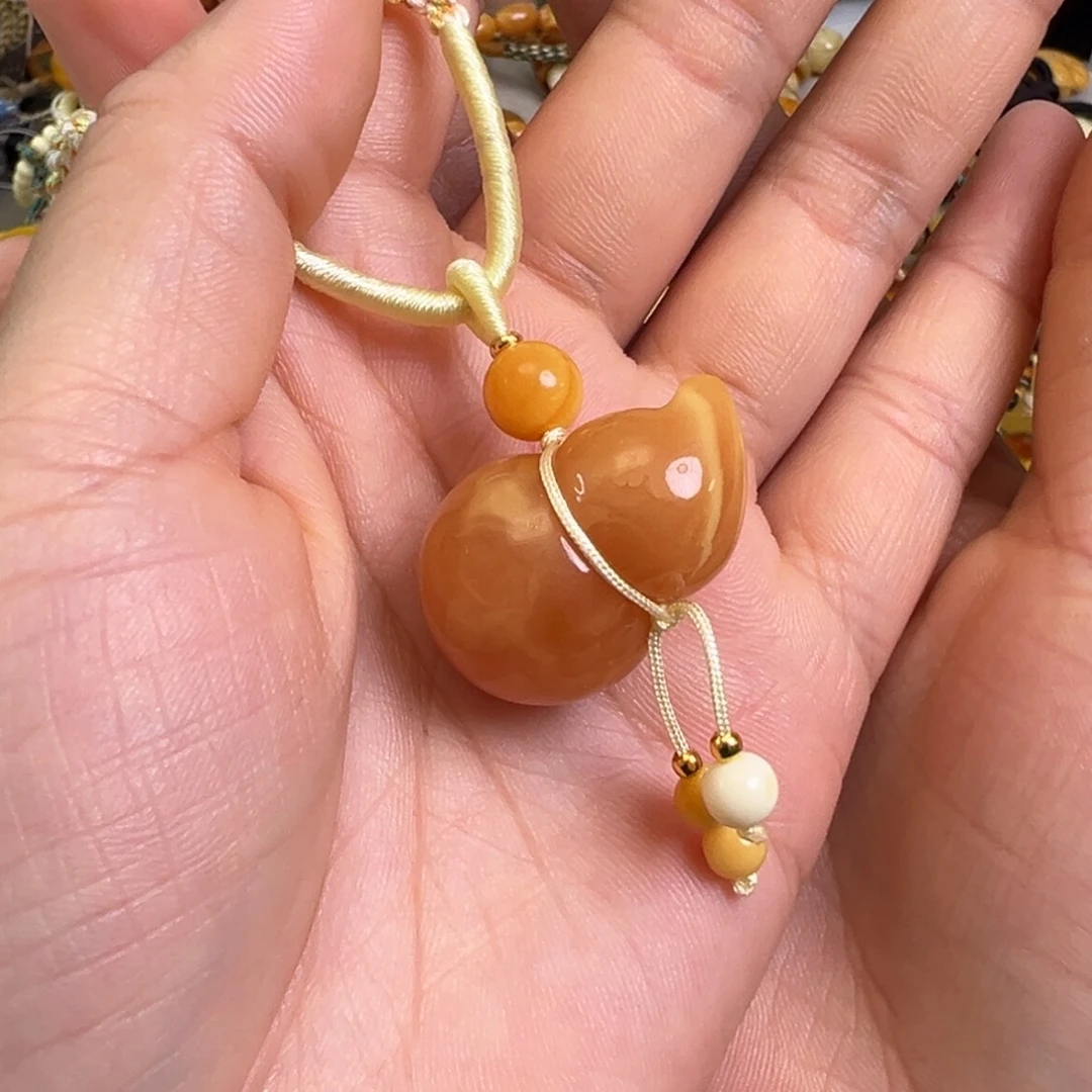 未镶嵌蜜蜡裸石蜜蜡