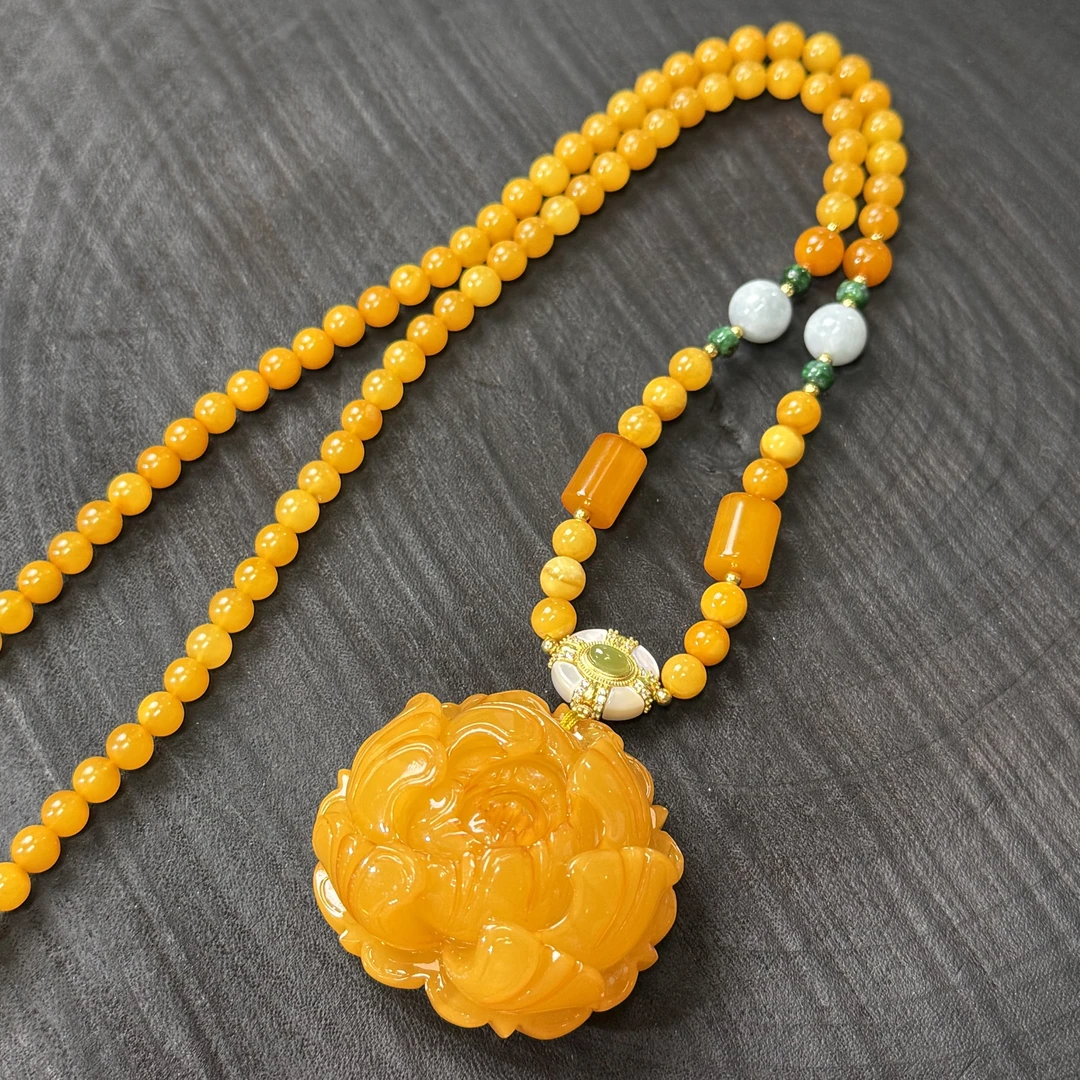 【天香如易】天然琥珀蜜蜡牡丹花吊坠+链子