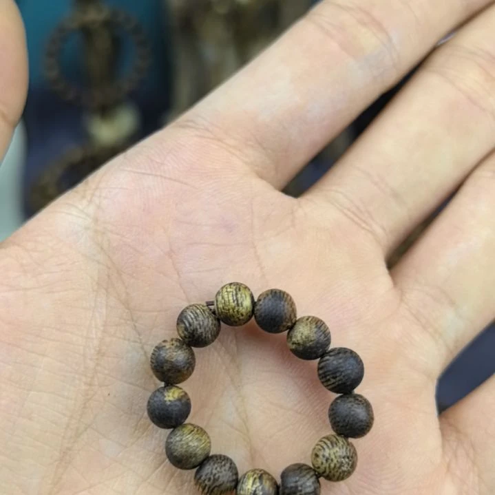 沉香碎屑沉香戒指