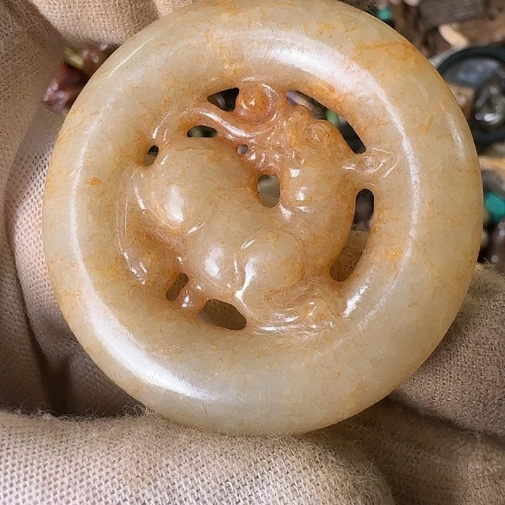 和田玉未镶嵌挂件