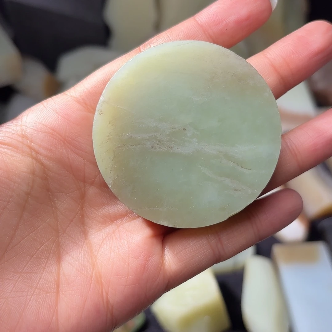 和田玉（糖玉）未镶嵌珠宝半成品