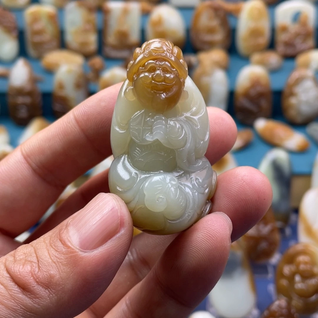 和田玉颈饰未镶嵌蓝*