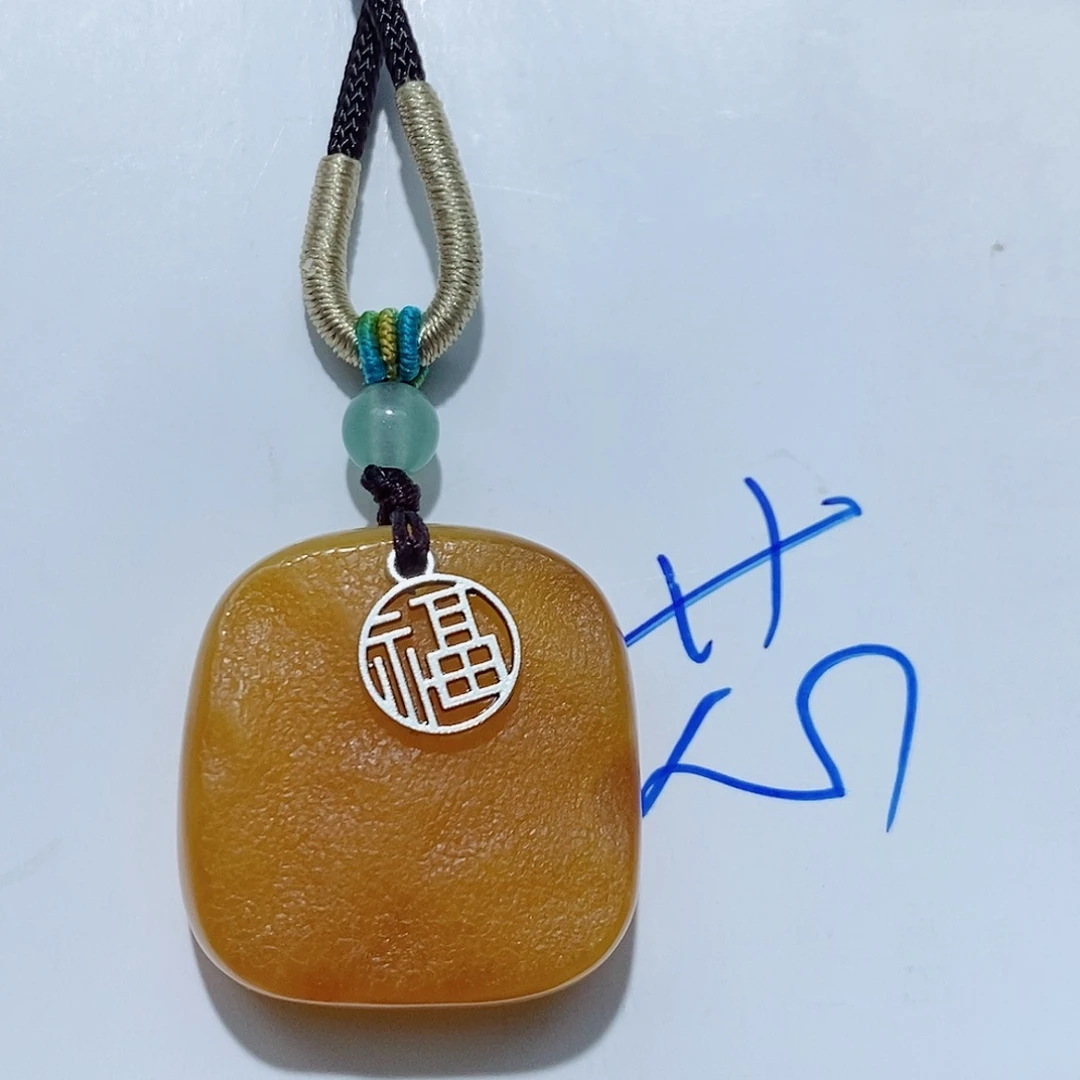 定制琥珀未镶嵌蜜蜡