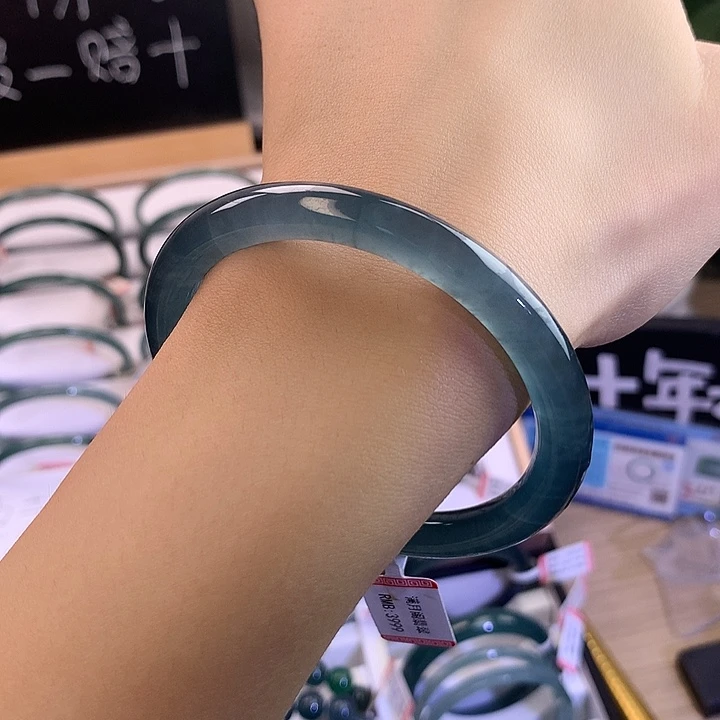 翡翠手镯未镶嵌紫*58圈口