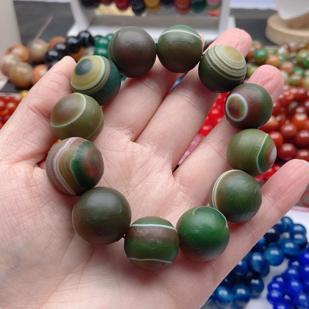 【闪购商品】玛瑙/玉髓手链未镶嵌简*.