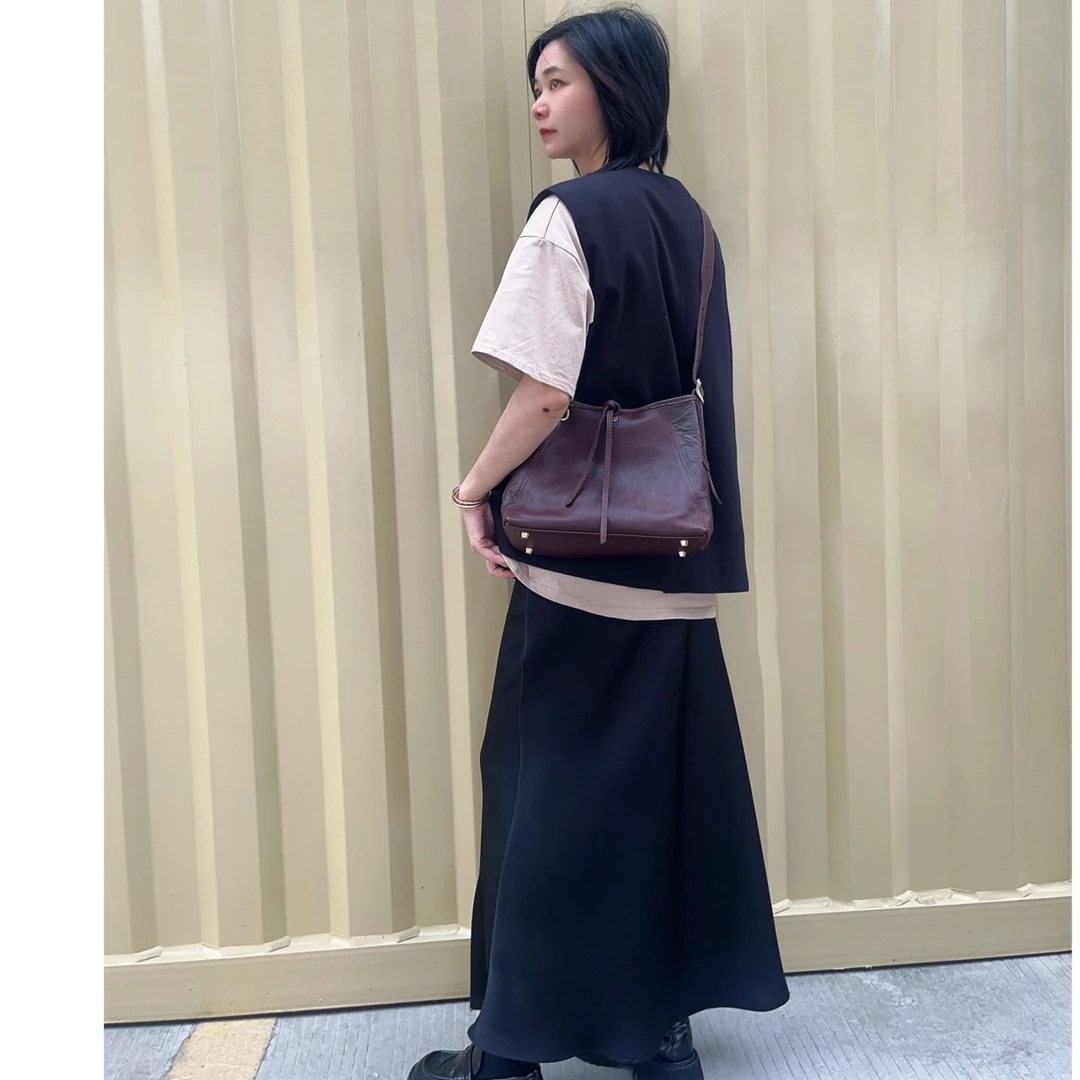 CHAO.P.J潮皮匠黑武士女包2025新款水洗复古斜挎包单肩腋下软包