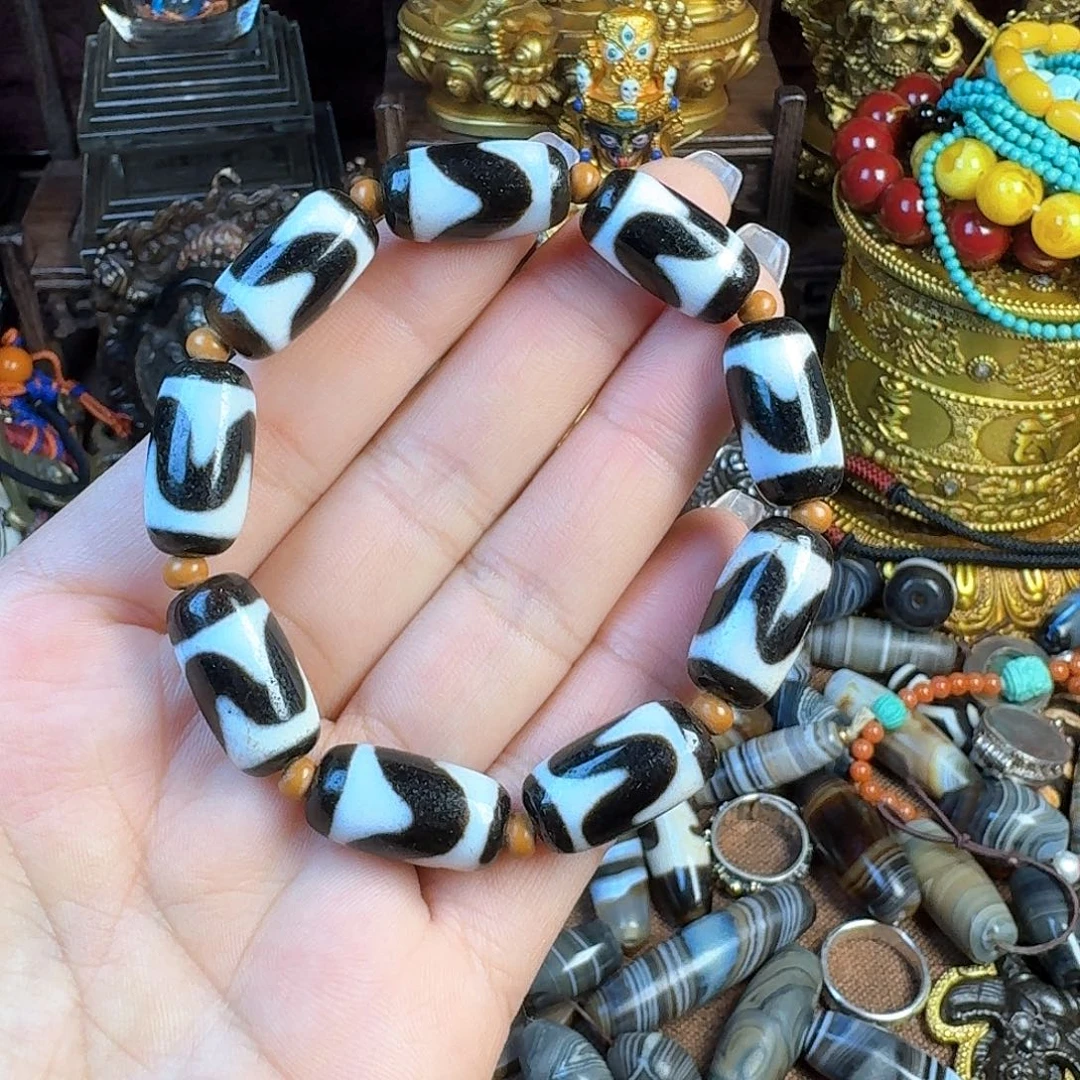 泥塑扎西德勒独特设计